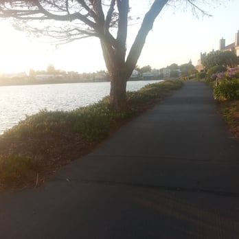 Public Shoreline Trail - Hiking Near Me - Alameda, California Public Shoreline Trail - Hiking Near Me - Alameda, California