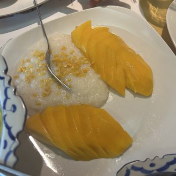 Siam Taste - Sweet Sticky Rice with Mango - Thai Near Me - Sunnyvale, California