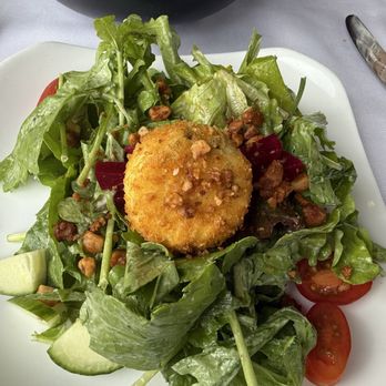 Hukilau Lanai - Mixed Greens Salad - Seafood Near Me - Kapaa, Hawaii