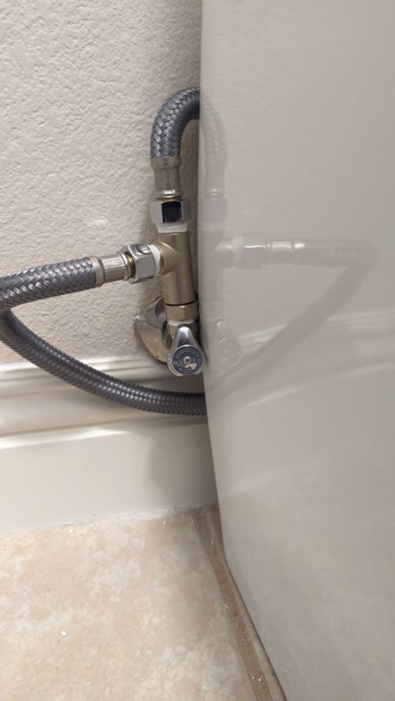 Slide of Arturo The Handyman Repairs