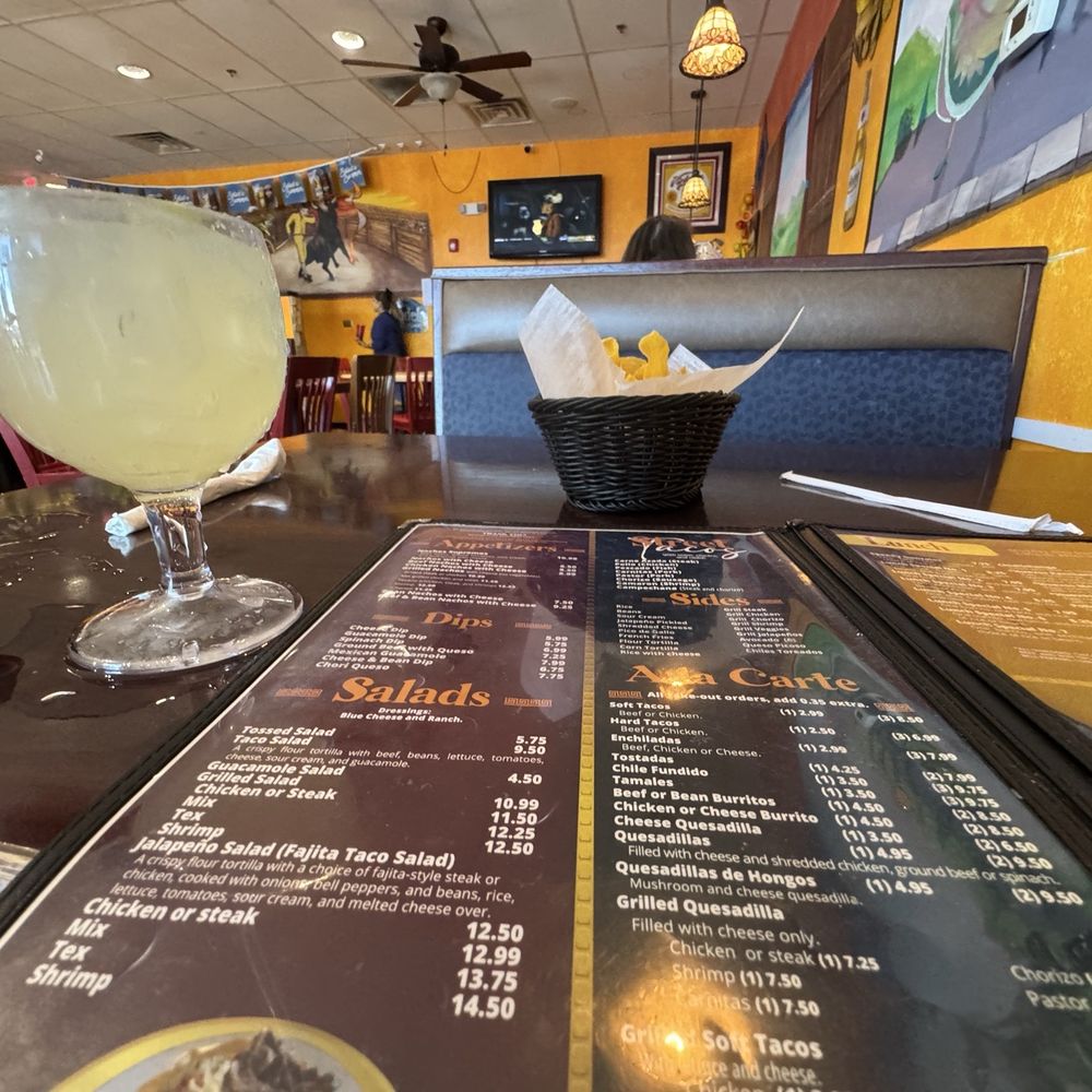 Los Jalapenos - Mexican Near Me - Piney Flats, Tennessee