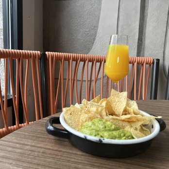 Barrio Costero - GUACAMOLE & CHIPS (GF, V) - Mexican Near Me - Asbury Park, New Jersey Barrio Costero - GUACAMOLE & CHIPS (GF, V) - Mexican Near Me - Asbury Park, New Jersey