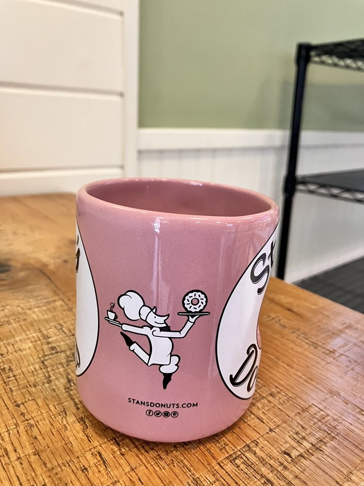 STAN’S DONUTS & COFFEE 618 Photos & 350 Reviews 26 E Roosevelt Rd