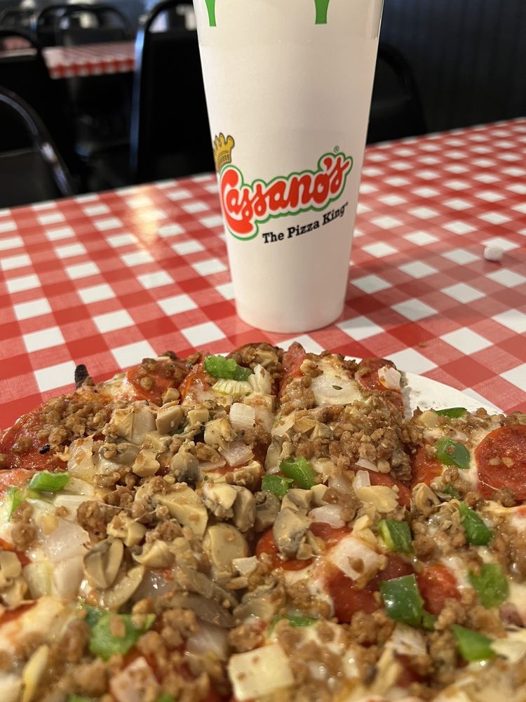 CASSANO’S PIZZA FAIRFIELD - Updated January 2025 - 28 Photos & 64 ...