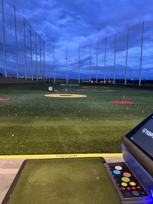 Topgolf by null