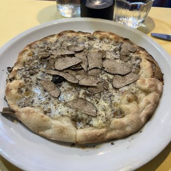 Osteria Barberini - Focaccia with fresh shaved truffle - Seafood Near Me - Rome, RM Osteria Barberini - Focaccia with fresh shaved truffle - Seafood Near Me - Rome, RM