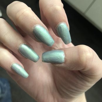 Element Nails Lounge - Nail Salons Near Me - Manhattan, Kansas