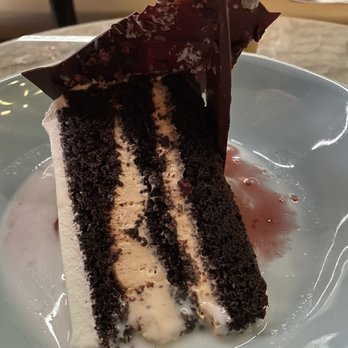 Lee's - Robert Redford Cake - Cocktail Bars Near Me - Houston, Texas Lee's - Robert Redford Cake - Cocktail Bars Near Me - Houston, Texas