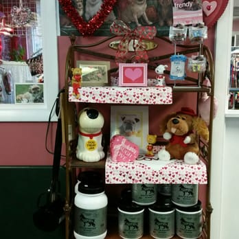 Poochie Doo Grooming - Valentine's decorations! - Pet Groomers Near Me - South Amboy, New Jersey