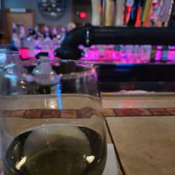 Legends Tavern & Pizzaria
