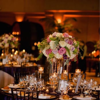 Vo Floral Design - Centerpiece at Palm Event Center - Florists Near Me Vo Floral Design - Centerpiece at Palm Event Center - Florists Near Me