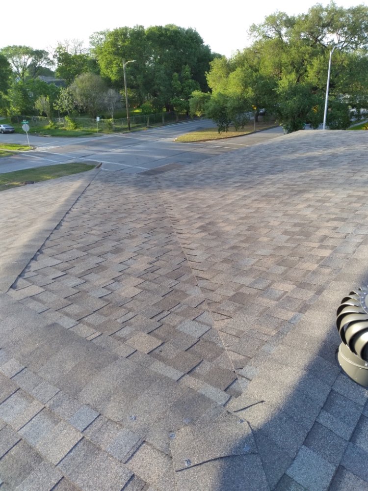 Slide of Jorge O&G Roofing and Construction