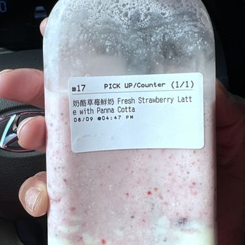 Ed Studio - Strawberry latte with pana cotta so great!! - Desserts Near Me - Gaithersburg, Maryland