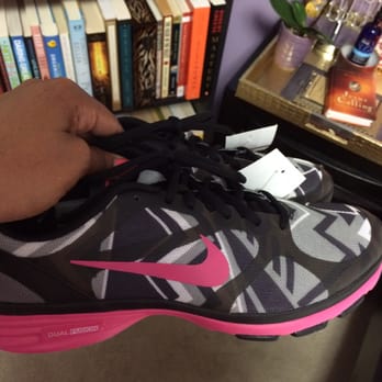 Crossroads Trading - Nikes - Used, Vintage & Consignment Near Me - Berkeley, California