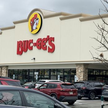 Buc-ee's - Gas Stations Near Me - Huber Heights, Ohio