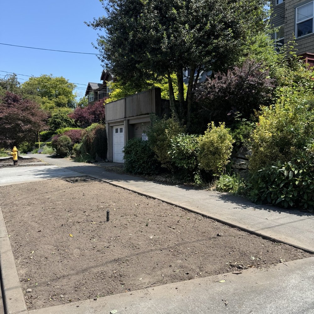 Firepit Landscaping - Cleared bed - Fences & Gates Near Me
