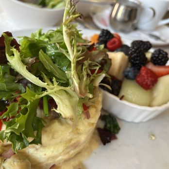 Sapphire - Veggie omelette - New American Near Me - Laguna Beach, California Sapphire - Veggie omelette - New American Near Me - Laguna Beach, California
