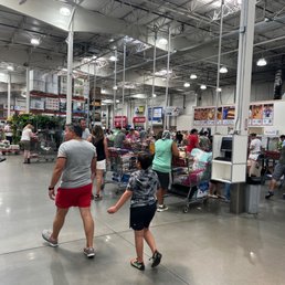 Saturday lines at Costco