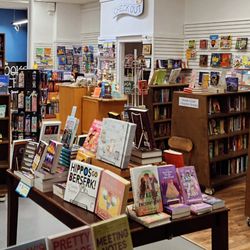 The Book Nook - Our new location on 200 1st Avenue in Canby.
