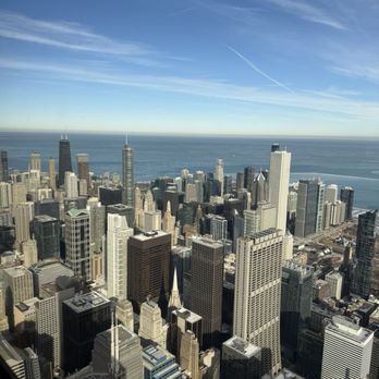 Willis Tower - Landmarks & Historical Buildings Near Me - Chicago, Illinois
