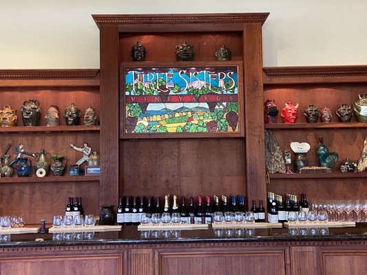 Three Sisters Vineyards & Winery by null