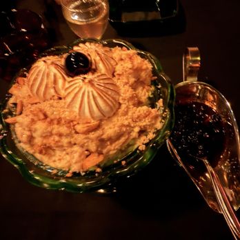 Mainlander - Fluffernutter - Supper Clubs Near Me - St. Louis, Missouri