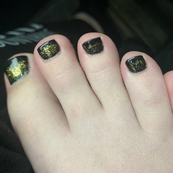 Cosmo Spa Nails - Pedi - Nail Salons Near Me - Valparaiso, Indiana