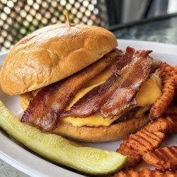 The Owl Country Grille