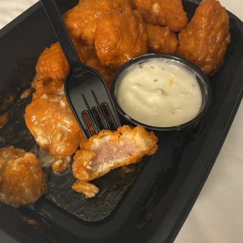 Applebee's Grill + Bar - Raw boneless wings - American Near Me - Monroe, Louisiana
