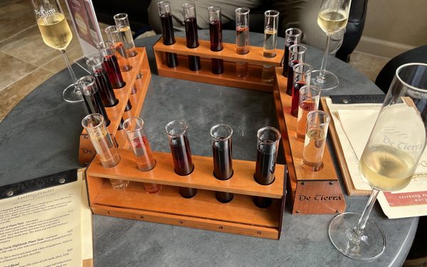 De Tierra Vineyards by null