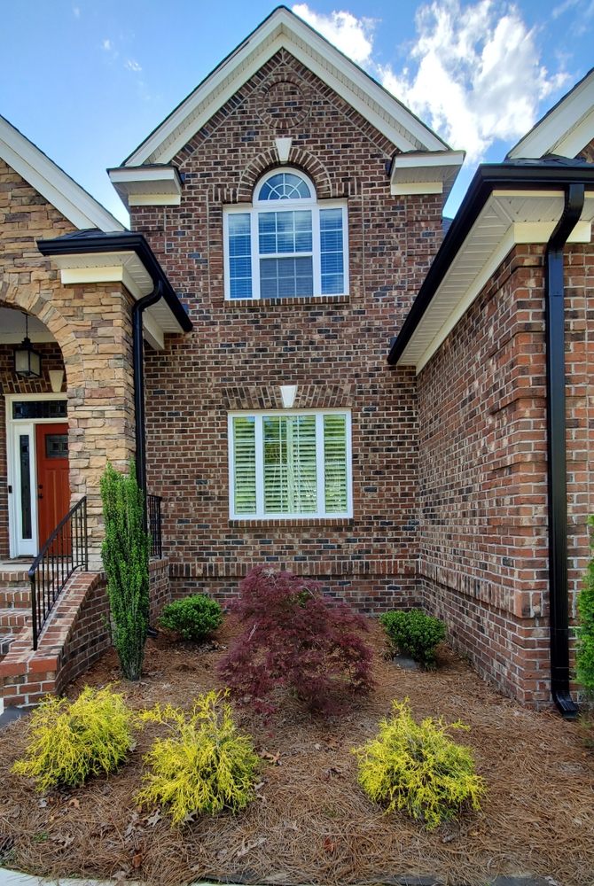 ROBERTS GUTTERS Updated August 2024 Youngsville, North Carolina