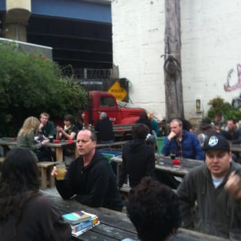 Zeitgeist - The deck - Bars Near Me - San Francisco, California