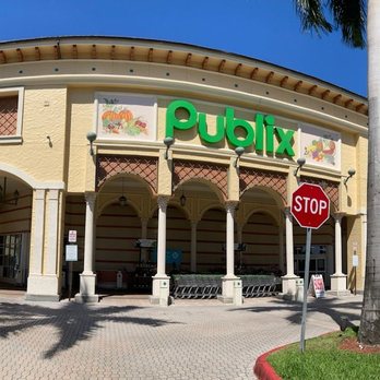 Publix Super Markets - Outside view - Grocery Near Me - Boca Raton, Florida Publix Super Markets - Outside view - Grocery Near Me - Boca Raton, Florida