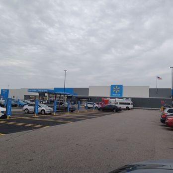 Walmart Supercenter - the parking lot - Department Stores Near Me - Hazel Green, Alabama