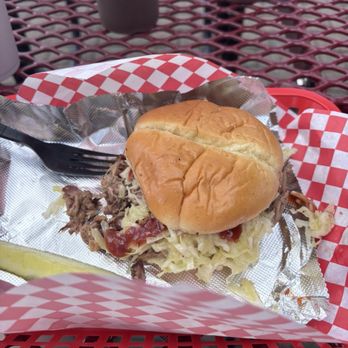 Filling Station BBQ - Barbeque Near Me - Lee's Summit, Missouri