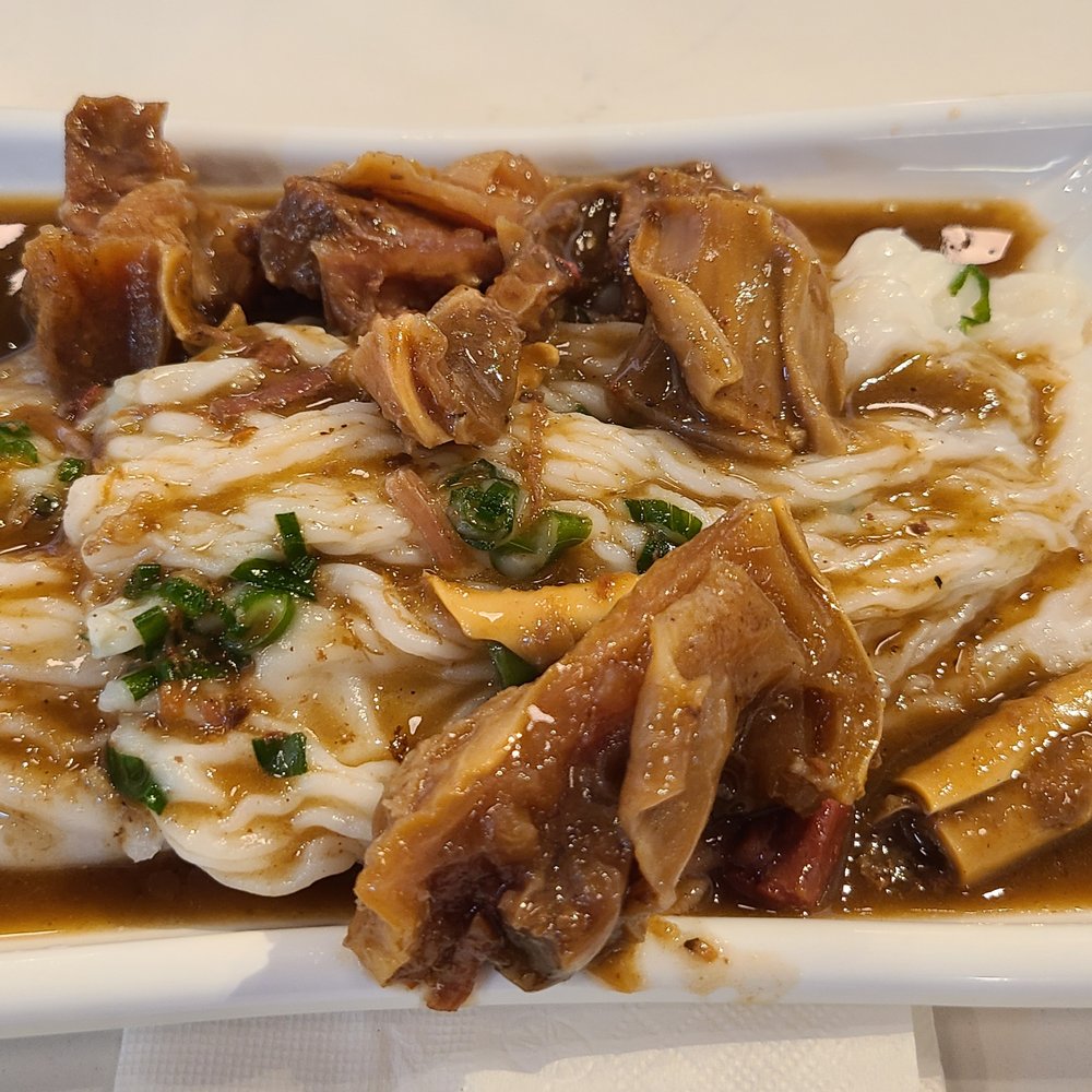 Millstone Rice Rolls - Cantonese Near Me - Richmond Hill, Ontario Millstone Rice Rolls - Cantonese Near Me - Richmond Hill, Ontario