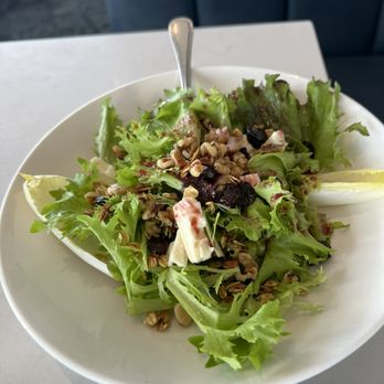 Table Rock House Restaurant - Summer salad - American Near Me - Niagara Falls, Ontario Table Rock House Restaurant - Summer salad - American Near Me - Niagara Falls, Ontario