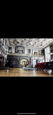 Gee's Clippers & Hair Design