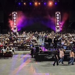Simmons Bank Arena - Dancing with the stars