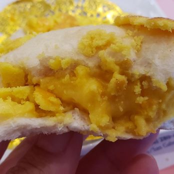 Tasty Spot Cafe - Inside baked egg yolk bun - Dim Sum Near Me - Arcadia, California