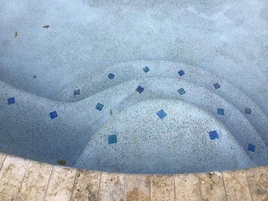 Jr Pool Plastering & Texas Gunite Ltd