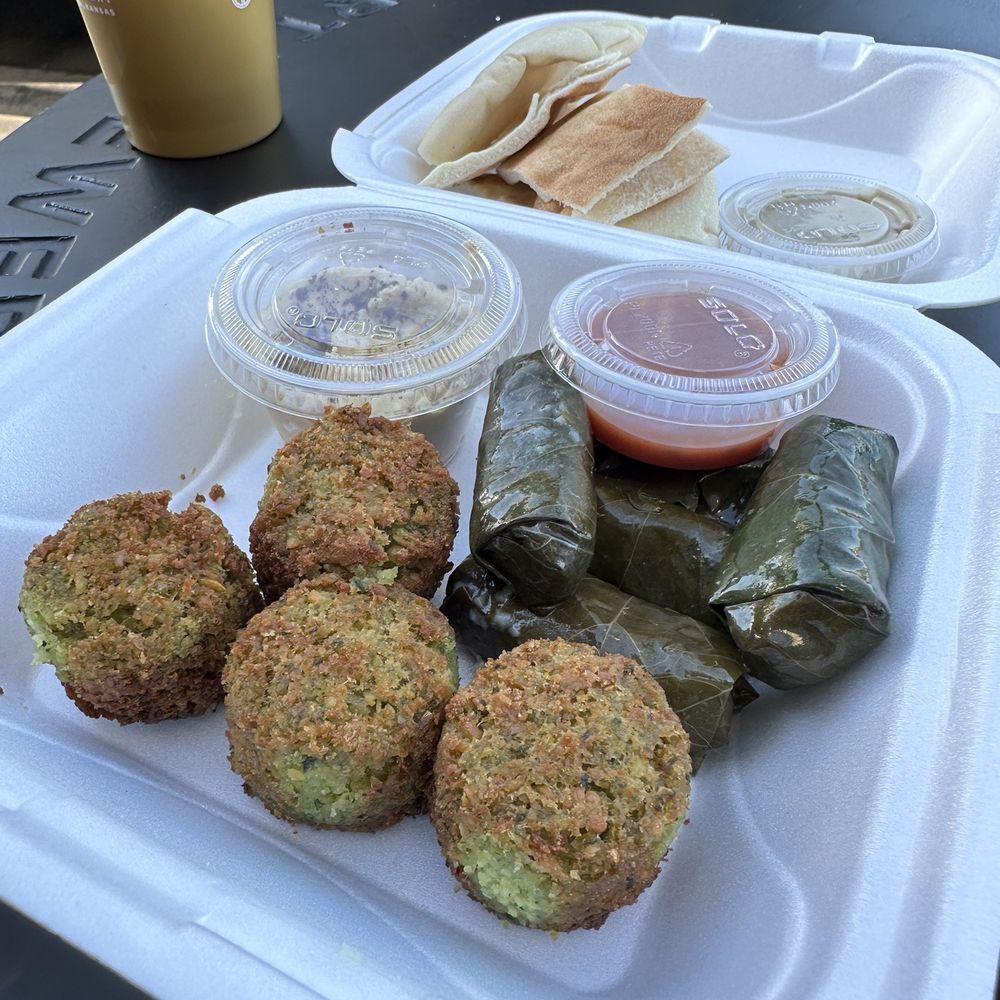 KC Koshary - falafel, dolma, pita & hummus - Food Trucks Near Me KC Koshary - falafel, dolma, pita & hummus - Food Trucks Near Me