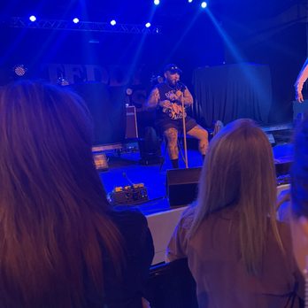 Rock Destin - Awesome show! - Dance Clubs Near Me - Destin, Florida