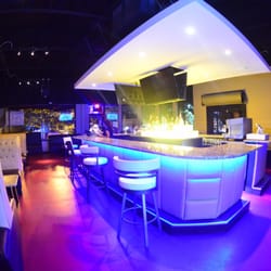 Pure Cafe & Lounge