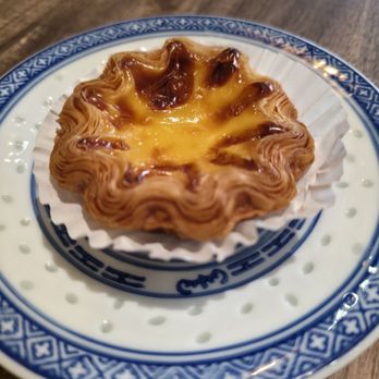 Nom Nom Bistro - Croissant Egg Tart - Noodles Near Me - Millbrae, California Nom Nom Bistro - Croissant Egg Tart - Noodles Near Me - Millbrae, California