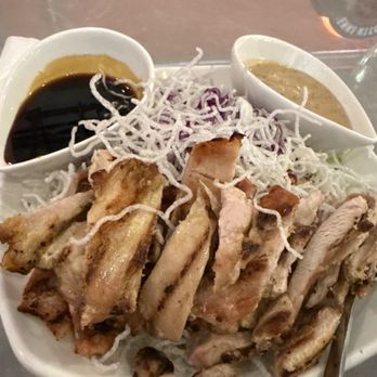 Genki Kitchen - Mt Fuji salad with chicken - Japanese Near Me - Sacramento, California