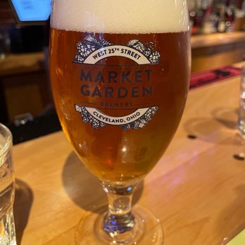 Nano Brew Cleveland - Market Garden Brewery Festivus Holiday Ale 7% - Brewpubs Near Me - Cleveland, Ohio Nano Brew Cleveland - Market Garden Brewery Festivus Holiday Ale 7% - Brewpubs Near Me - Cleveland, Ohio