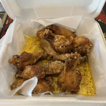 Josie's Pizza & Wings - Butter Garlic Parmesan Wing Sauce - Pizza Near Me - Orlando, Florida Josie's Pizza & Wings - Butter Garlic Parmesan Wing Sauce - Pizza Near Me - Orlando, Florida