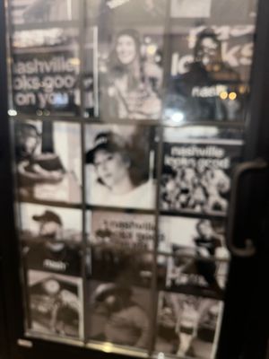 L & L Market by null