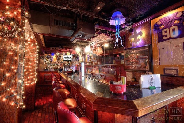 The Station Sports Bar and Grill by null